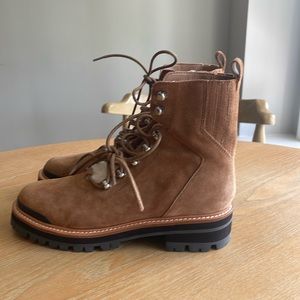 Marc Fisher, sz8 Izzie lugsole ankle boot - Brown suede